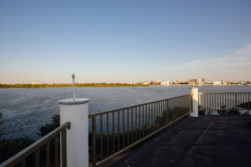 Obraz premium bridge at sunset