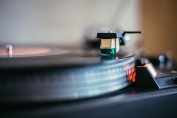 Fototapeta premium Playing retro music: Professional turnable audio vinyl record music player