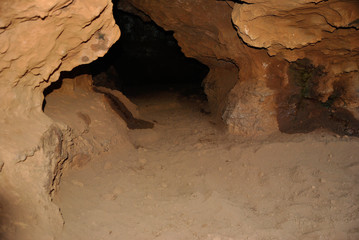 Ingresso della grotta Janas di Ulassai