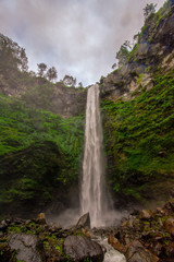 Fototapeta na wymiar Waterfall Coban rondo Indonesia Java