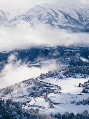 Fototapeta premium Paysage enneigé dans les Alpes françaises