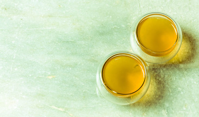 Green tea with lemon and honey