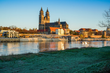 Fototapeta premium Magdeburg an der Elbe in Sachsen-Anhalt