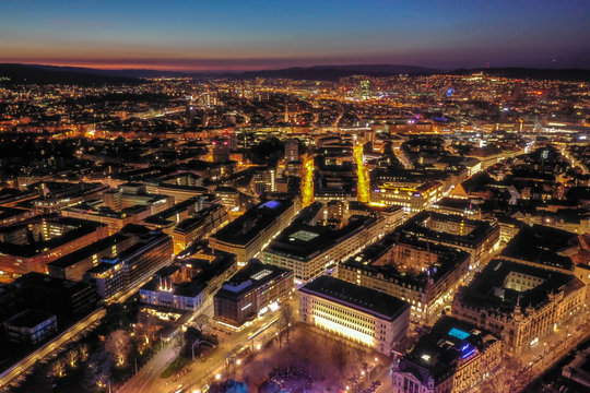 Z&uuml;rich bei Nacht