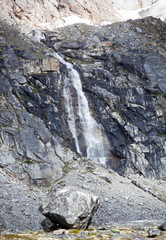 Fototapeta na wymiar Alaska's Devil's Punchbowl Waterfall