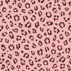 Leopard fur seamless pattern. Vector illustration.