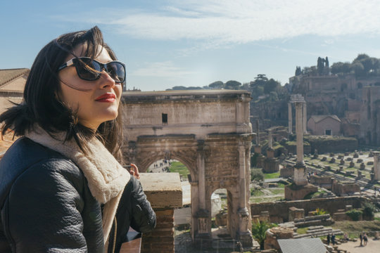 Fashionable tourist on the Roman Forum.