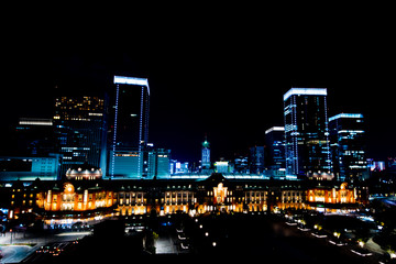 夜の東京駅～新丸ビルの屋上から～