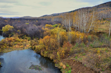 Tour in the autumn of the southern Urals. In nature reigns Golden autumn.