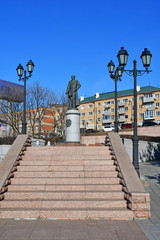 Fototapeta premium Russia. Monument of Muravyov-Amursky in Vladivostok in winter in sunny day