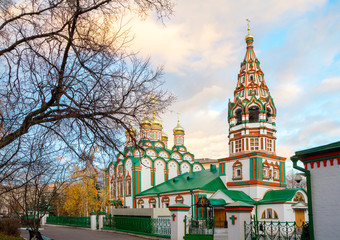 Fototapeta na wymiar Moscow, Russia, St. Nicholas Church. The Church was built in 1679-1682 in the settlement of Royal weavers. Monument of Moscow architecture of XVII century.
