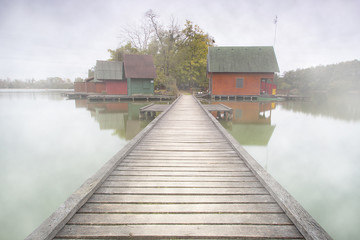 Obraz premium Nebel bei der Insel 