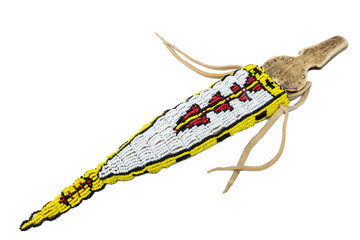 Indian knife with bone handle in a quiver embroidered with beads