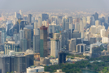 Obraz premium High view of high building in the city