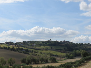 Fototapeta premium Paesaggio nuvoloso