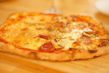 Knusprig gebackenen Pizza
