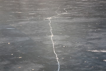 Eis zugefroren 