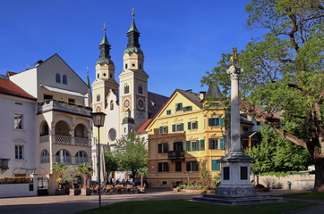 Fototapeta na wymiar Brixen in Alto Adige, cathedral 
