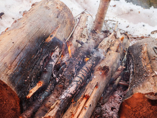 キャンプ 焚き火