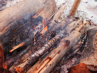 キャンプ 焚き火