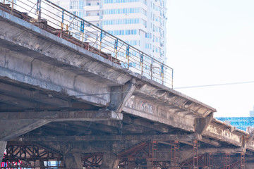 Dismantling of the old emergency bridge