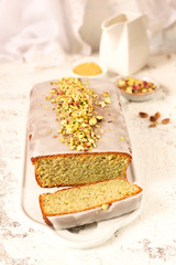 Pistachio cake with ricotta