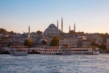 Fototapeta premium Beautiful view of Istanbul skyline at sunset, Turkey
