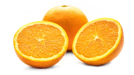 Leckere Orange frisch aufgeschnitten