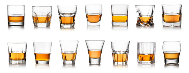 Glass of whisky - obrazy, fototapety, plakaty