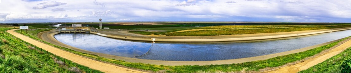 Panoramic view of the "Dos Amigos" pumping plant which pushes water up hill on the San Luis Canal, part of the California Aqueduct system; Los Banos, central California