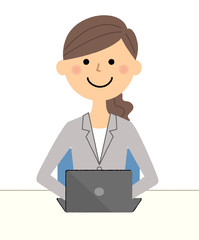 スーツの女性　ノートPC