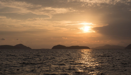 Obraz na płótnie Canvas Sunset in ocean view at Phuket Thailand