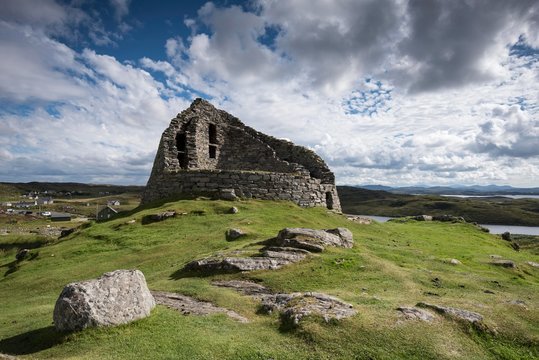 Ruins of a tower, Broch Dun Carloway, Isle of Lewis, Outer Hebrides, Scotland, United Kingdom, Europe