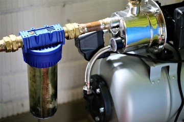 An Image of a pump, water