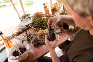 herbalist small business owner - obrazy, fototapety, plakaty