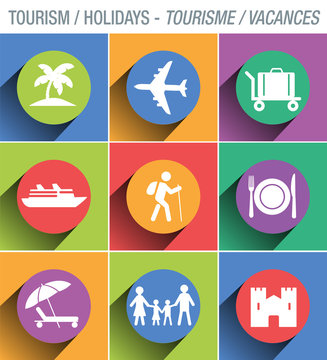 Ensemble de pictogrammes sur thème du tourisme et des vacances, pour illustrer des documents de présentation, des brochures, ou des sites web.