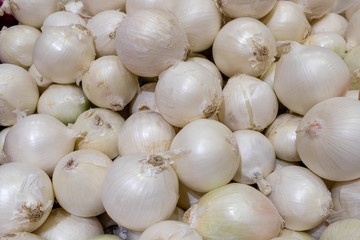 white onions in the market