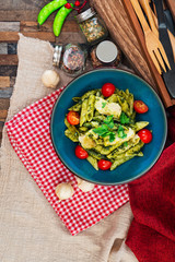 Chicken penne with Pesto sauce