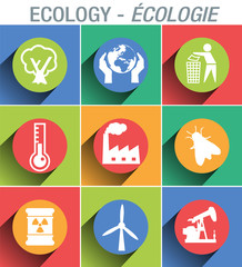 Ensemble de pictogrammes sur thème du tourisme et des vacances, pour illustrer des documents de présentation, des brochures, ou des sites web.