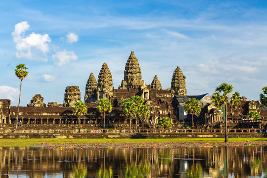 Angkor wat temple reflect on water.