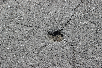 Asphalt crack fracture surface texture