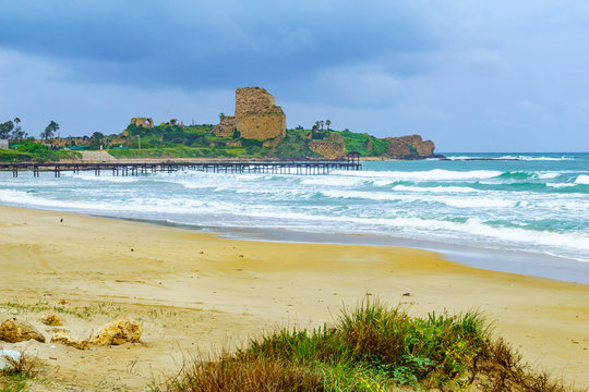 Atlit beach and fortress (Chateau Pelerin)