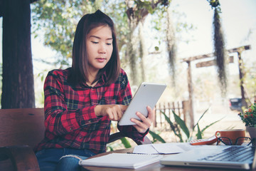 Fototapeta premium businessman holding coffee cup at meeting