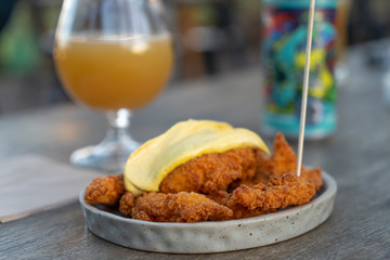 chicken fingers with craft beer