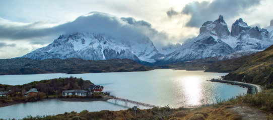 Torres del paine, lago pehoe