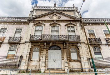 Fototapeta na wymiar Derelict Palace of Condes da Ribeira Grande