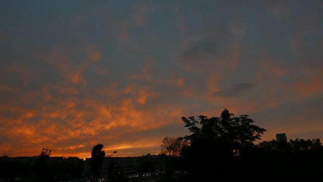 Sunset timelapse in Paris