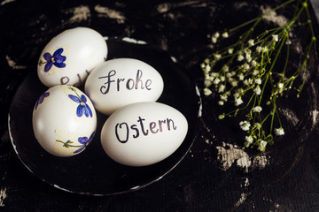 Frohe Ostern written on eggs