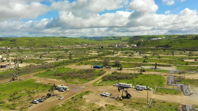 Aerial video oil field wells inspections