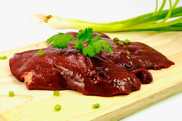 slice raw liver preparation for cooking